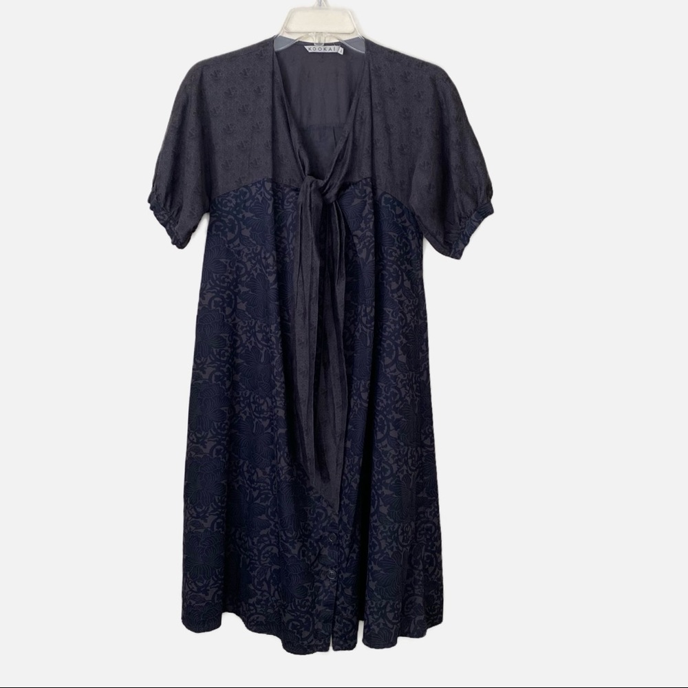 Kookai Gray Subtle Print V-Neck Tie Short Cuffed Sleeve Dress USA Size 4